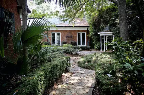 2352 Twin Lakes Cir, Jackson, MS 39211 photo 7