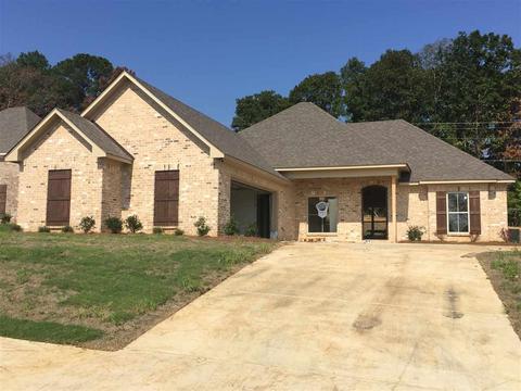 616 Macbeth St, Brandon, MS 39047 photo 1