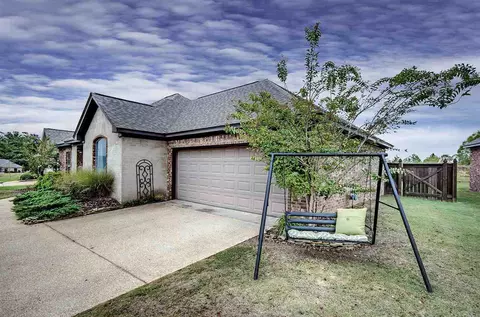 134 Grace Dr, Flowood, MS 39232 photo 3