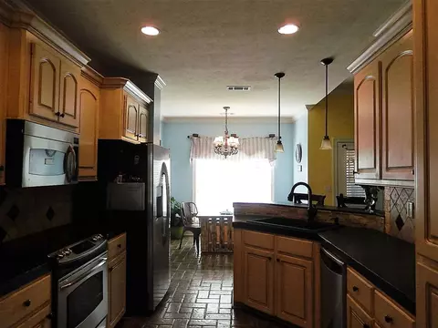 163 Eastside Dr, Brandon, MS 39047 photo 16