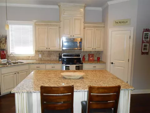 1034 Emileigh Dr, Summit, MS 39666 photo 4