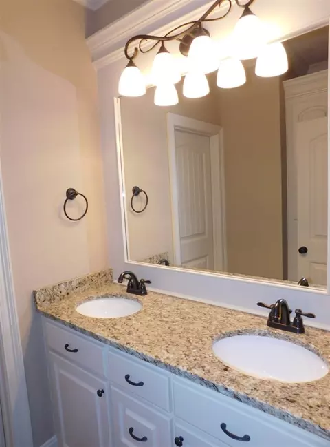 145 Provonce Park, Brandon, MS 39042 photo 17