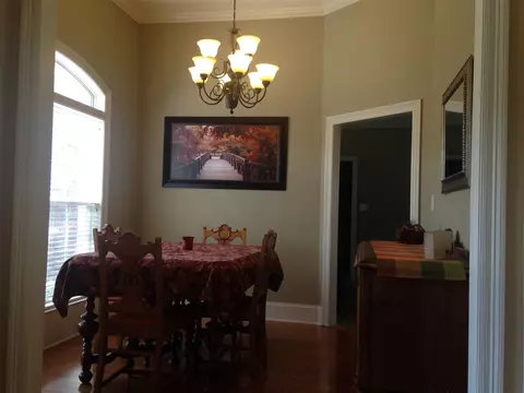 100 Burnham Ct, Clinton, MS 39056 photo 7