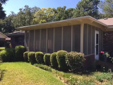 5066 Canton Heights Dr, Jackson, MS 39211 photo 9
