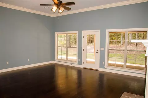 138 Ashley Park Dr, Byram, MS 39272 photo 3