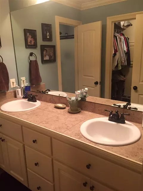 303 Azalea Ct, Brandon, MS 39047 photo 5