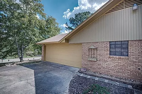 109 Pebble Brook Dr, Clinton, MS 39056 photo 5