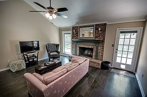 109 Pebble Brook Dr, Clinton, MS 39056 photo 11