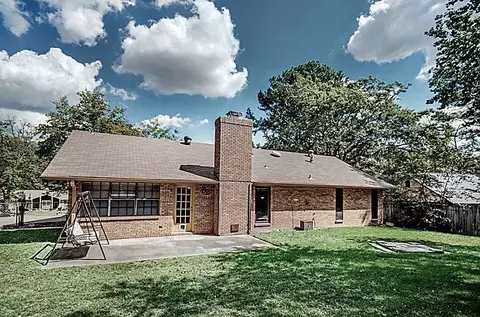 109 Pebble Brook Dr, Clinton, MS 39056 photo 6