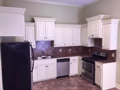 436 Pecan Cir, Brandon, MS 39042 photo 3