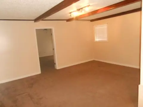 1559 Vernon Cir, Jackson, MS 39204 photo 9
