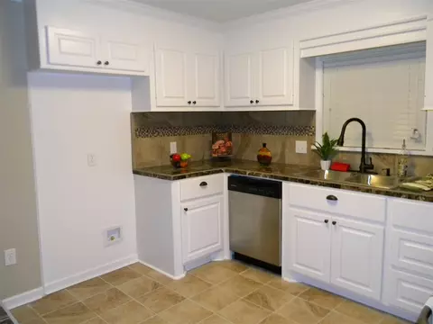 3225 E Lisa Dr, Pearl, MS 39208 photo 10