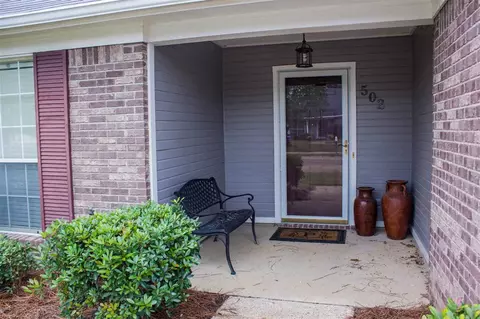 502 Black Jack Cv, Brandon, MS 39047 photo 2