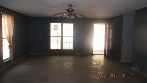 10155 Old Jackson Rd, Forest, MS 39074 photo 8