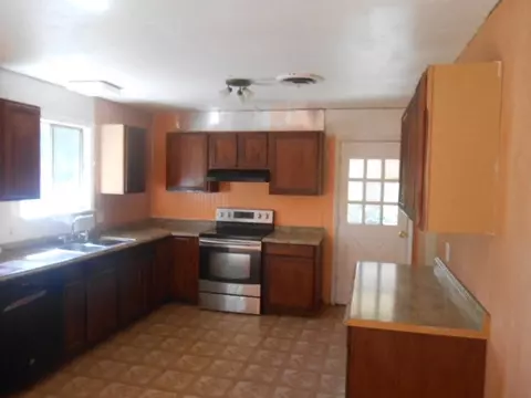 115 11th St, Mccomb, MS 39648 photo 11