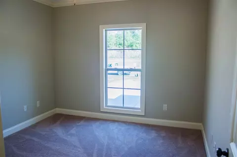 128 Ashley Park Dr, Byram, MS 39272 photo 5