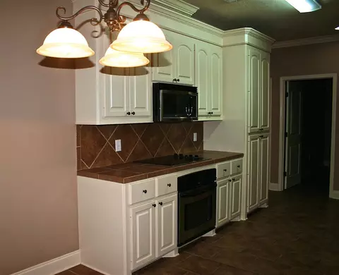 212 Tucker Dr, Brandon, MS 39042 photo 5