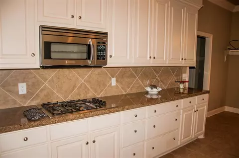 1548 Caroline Dr, Terry, MS 39170 photo 10