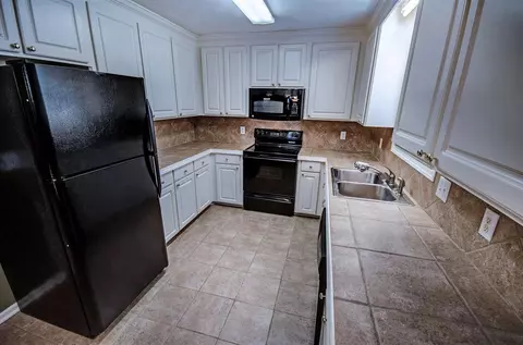 218 Cherry Bark Dr, Brandon, MS 39047 photo 7