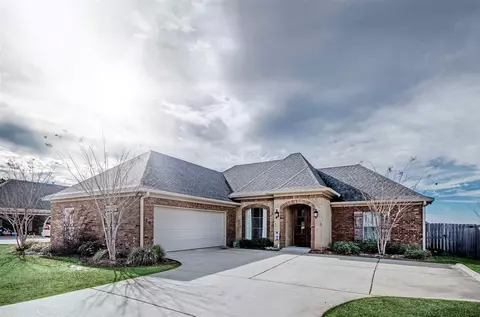 176 Copper Ridge Ln, Florence, MS 39073 photo 1