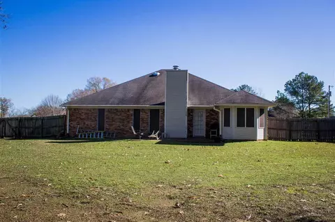 925 Eagles Nest Dr, Byram, MS 39272 photo 21