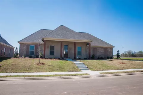 400 Araglen Dr, Canton, MS 39046 photo 2