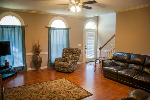 201 Devonport Cir, Raymond, MS 39154 photo 7