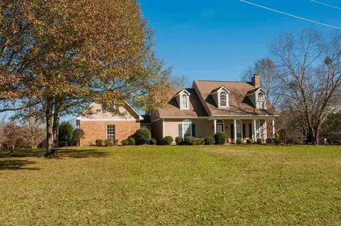 201 Devonport Cir, Raymond, MS 39154 photo 4