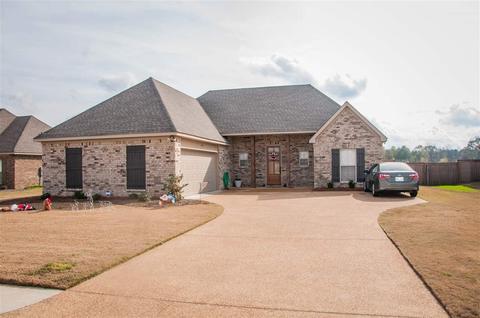 1945 E Ridge Cir, Madison, MS 39110 photo 2
