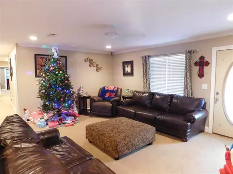 500 Cannon Dr, Brandon, MS 39042 photo 4