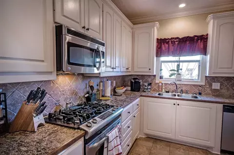 1827 August Bend Dr, Madison, MS 39110 photo 10