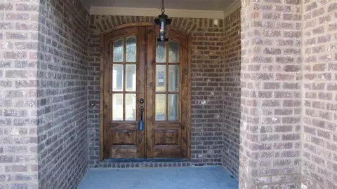 617 Macbeth St, Brandon, MS 39047 photo 2