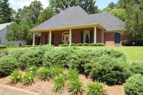 268 Meadowoods Dr, Jackson, MS 39211 photo 1