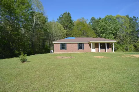 194 Hannah Cir, Braxton, MS 39044 photo 1
