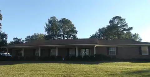 3217 Ashley Cir, Jackson, MS 39213 photo 1