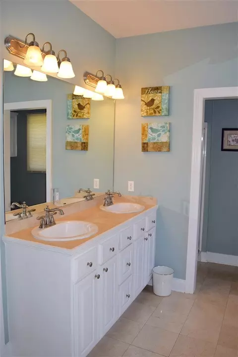 604 Lexington Dr, Florence, MS 39073 photo 13