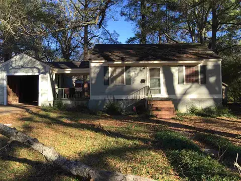 1906 East Dr, Jackson, MS 39204 photo 1