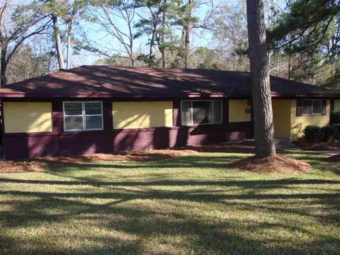 1158 Autumn St, Jackson, MS 39212 photo 1