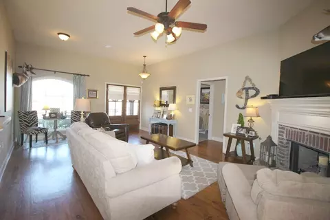 330 Austin Cir, Brandon, MS 39047 photo 28