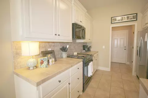 330 Austin Cir, Brandon, MS 39047 photo 14