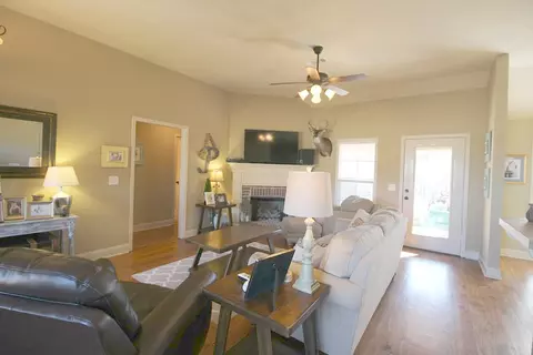 330 Austin Cir, Brandon, MS 39047 photo 5