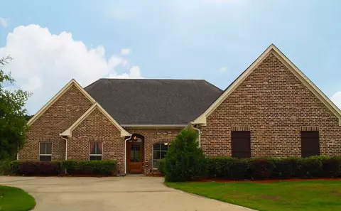 103 Greer Ct, Canton, MS 39046 photo 1