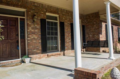 1827 Jayroe Dr, Byram, MS 39272 photo 3