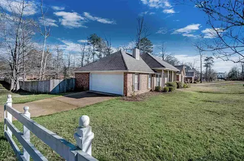 401 Busick Wells Rd, Brandon, MS 39042 photo 3