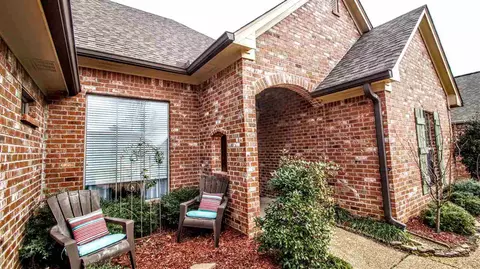 151 Willow Crest Cir, Brandon, MS 39047 photo 2