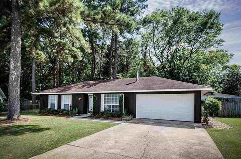 202 Channel Ln, Madison, MS 39110 photo 1