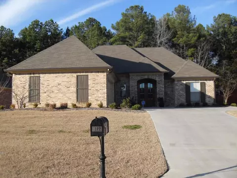 312 N Falls Crossings, Madison, MS 39110 photo 1