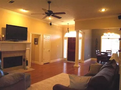 100 Apache Ct, Clinton, MS 39056 photo 9