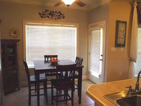 100 Apache Ct, Clinton, MS 39056 photo 8