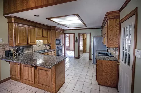 516 Northwind Dr, Brandon, MS 39047 photo 12